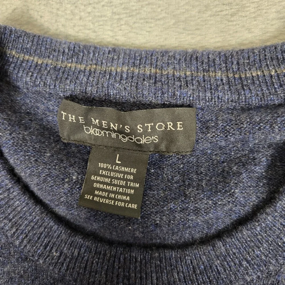 Bloomingdales Sweater Mens Large 100% Cashmere Crew Navy Leather Elbow Patches‎